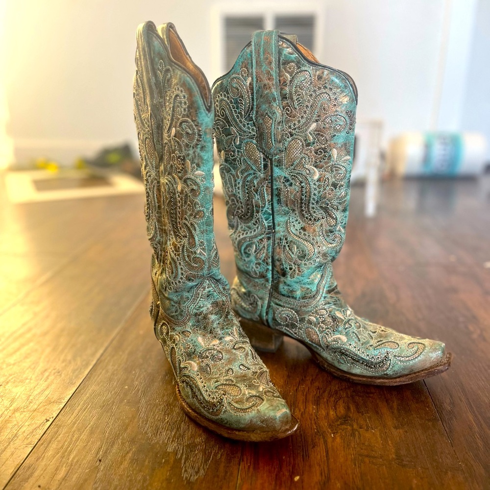 Corral boots 7.5